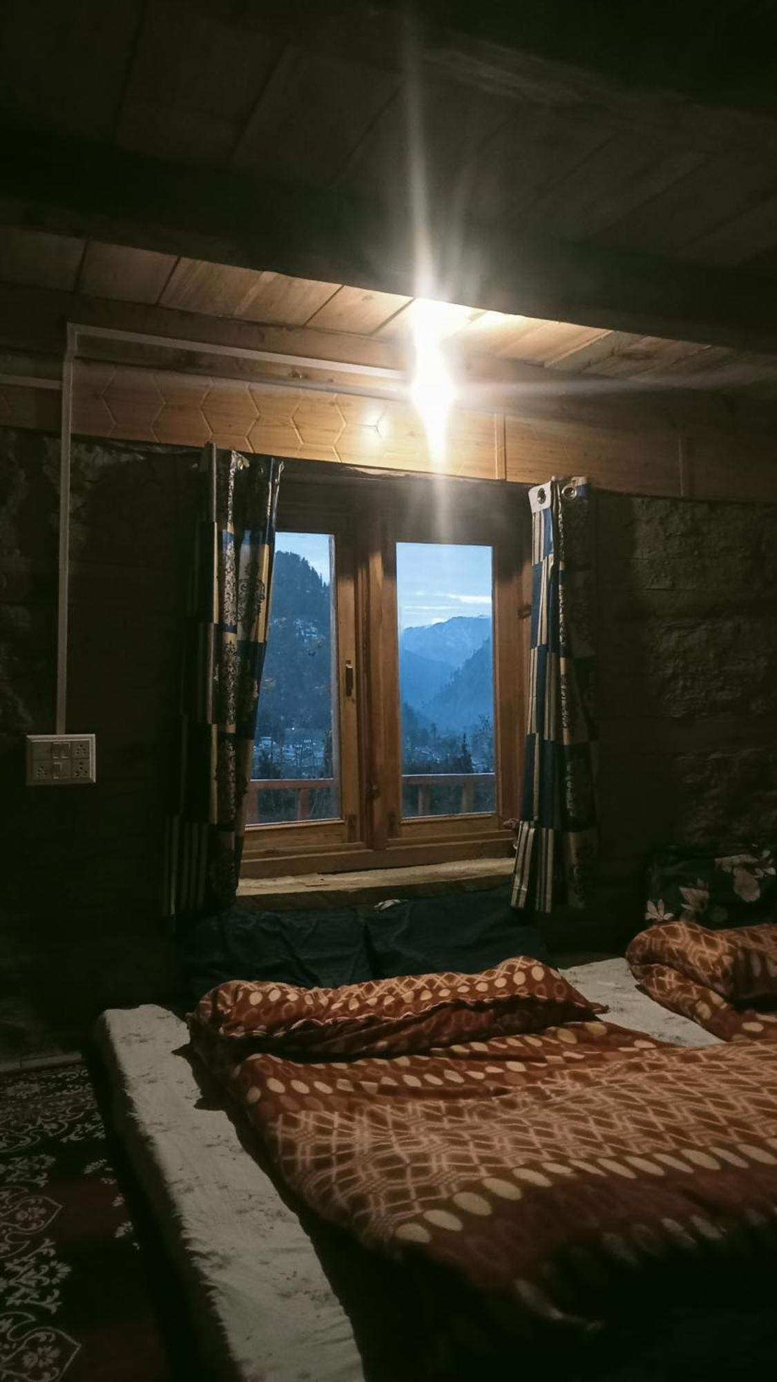 Woodstock Villa Rooms&Entirevilla Tulga Kalgha Buitenkant foto